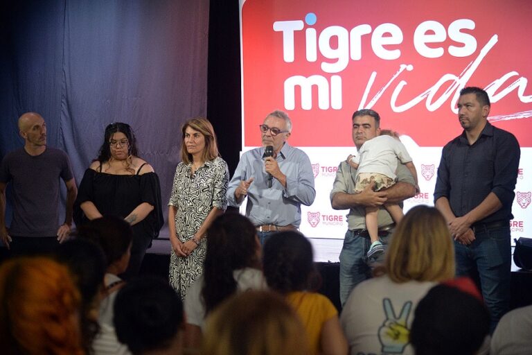 El Municipio de Tigre y la Provincia entregaron microcréditos a productores locales para el fortalecimiento de la Economía Popular