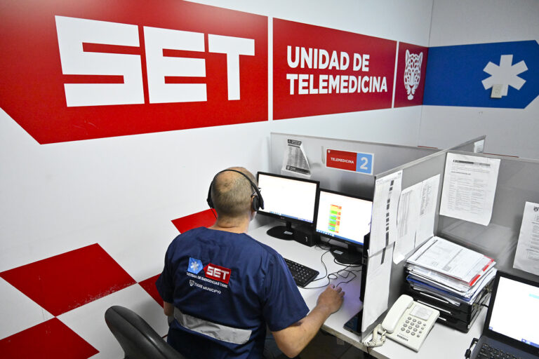 Telemedicina municipal: el servicio de salud a distancia incorporó la especialidad pediátrica para niños y niñas de Tigre