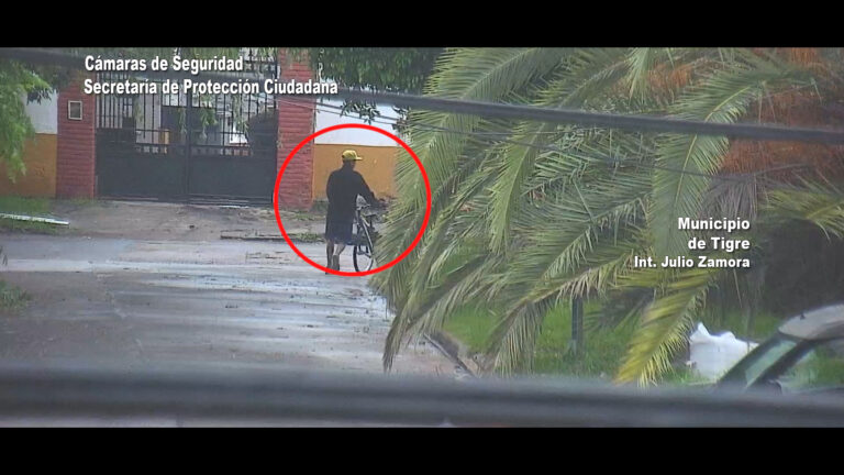 El COT detuvo a dos jóvenes que robaron una bicicleta de una propiedad