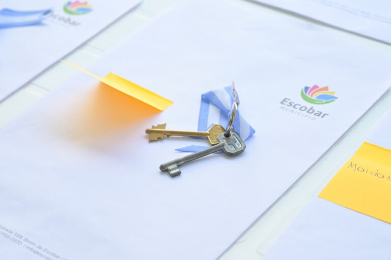 Casa Propia-Casa Activa: la Municipalidad entregó diez viviendas a adultos mayores beneficiarios del programa habitacional