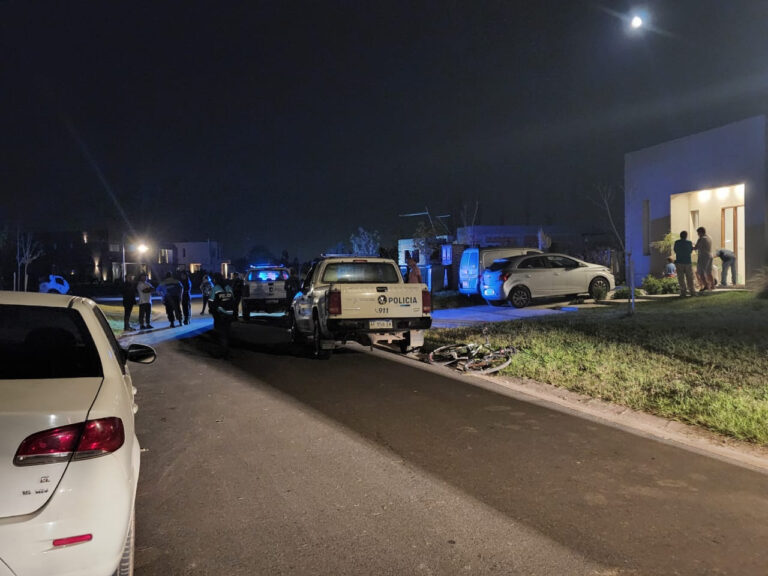 La Municipalidad refuerza la seguridad en el barrio El Naudir y acompaña la denuncia de los vecinos contra la Administración