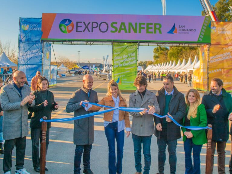 Juan Andreotti inauguró “Expo Sanfer”, gran feria de industrias, comercios e innovación tecnológica