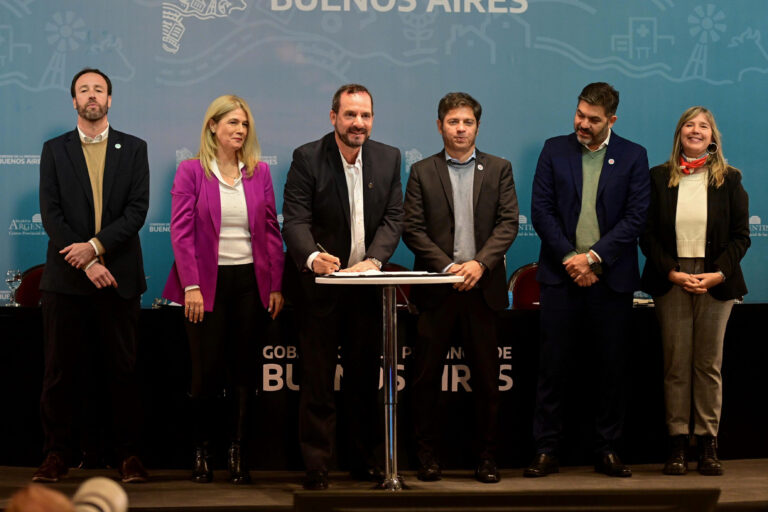 Escobar recibió una nueva partida del Fondo de Fortalecimiento Municipal creado por el gobierno provincial