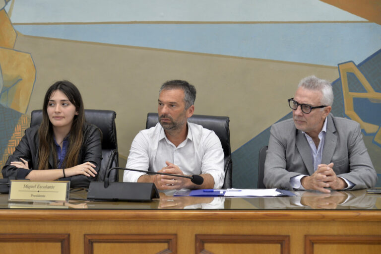 Julio Zamora acompañó el programa provincial «Parlamento Juvenil», que busca fortalecer el protagonismo democrático de los jóvenes