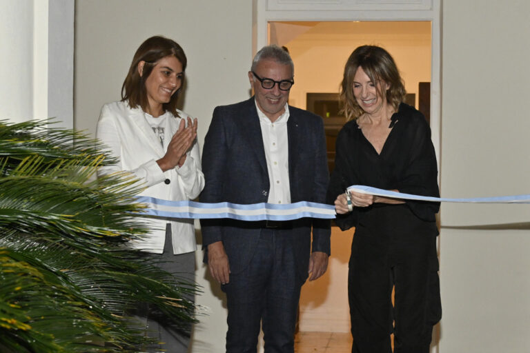 Casa Angelman: Julio Zamora acompañó la reapertura del espacio en Tigre centro