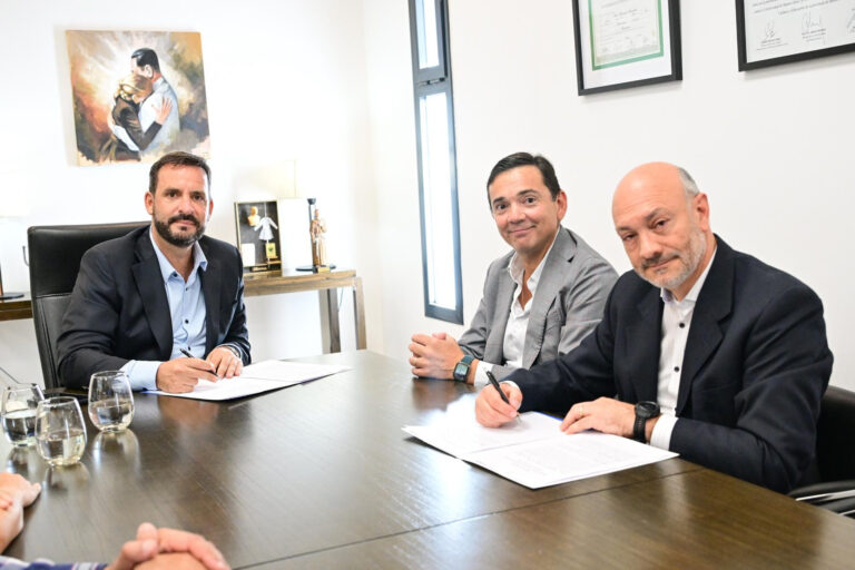 El Municipio firmó un convenio con Metropol para ampliar el corredor aeróbico Sarmiento en Belén de Escobar