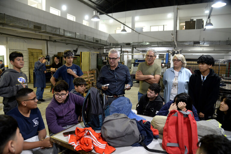 Julio Zamora inspeccionó la remodelación integral de la Escuela Técnica N° 2 de Ricardo Rojas