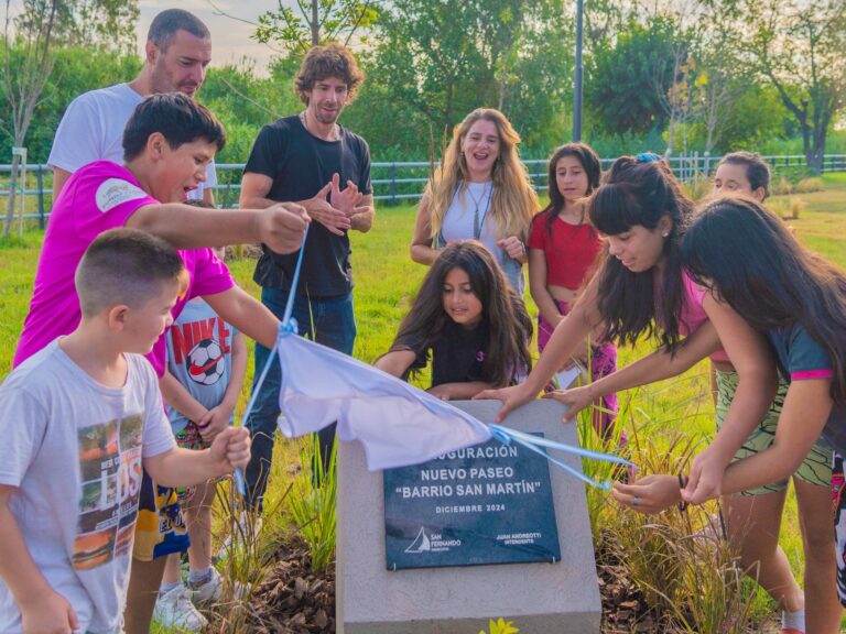 Juan Andreotti inauguró la renovación del Barrio ‘San Martín’