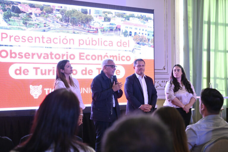 En el MAT, Julio Zamora encabezó la presentación del Observatorio Económico de Turismo del Municipio de Tigre