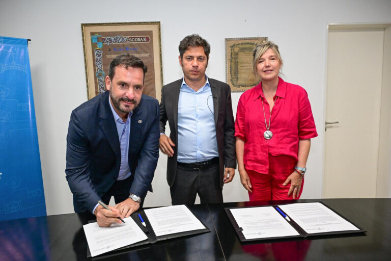 Ariel Sujarchuk y Axel Kicillof recorrieron Escobar Innova y se reunieron con 120 empresarios de la región para potenciar el desarrollo productivo