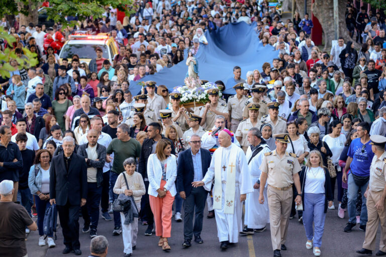 Julio Zamora en Día de la Virgen: «Estamos convencidos de que trabajando junto a los vecinos de Tigre vamos a construir una comunidad mejor para todos»
