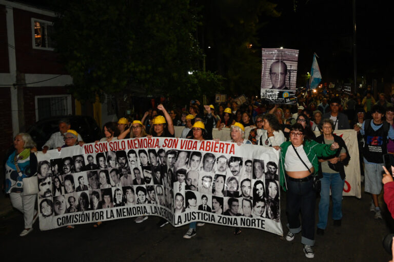 En una jornada de reflexión, el Municipio de Tigre acompañó la histórica movilización al ex astillero Astarsa