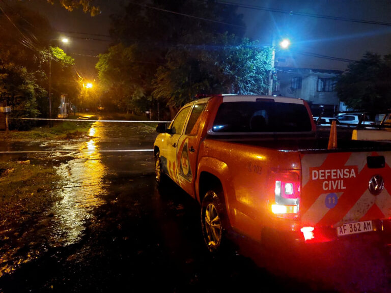 Escobar: en cuatro días llovió lo equivalente a todo marzo