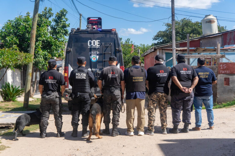 Megaoperativo en Maquinista Savio: desarticularon banda narcocriminal