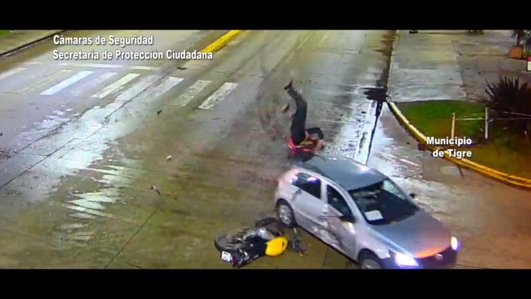 Las cámaras del COT registraron un fuerte accidente de tránsito en Benavídez