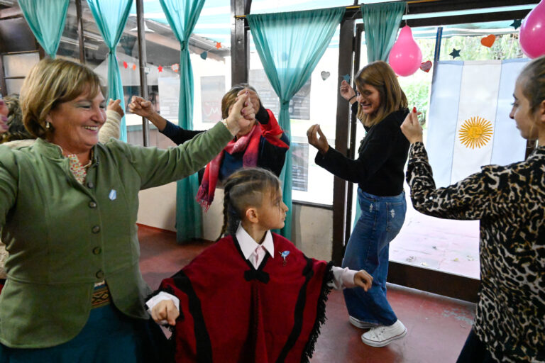 El Municipio de Tigre acompañó la celebración del 25° aniversario del Centro de Jubilados y Pensionados «San José de Don Torcuato»