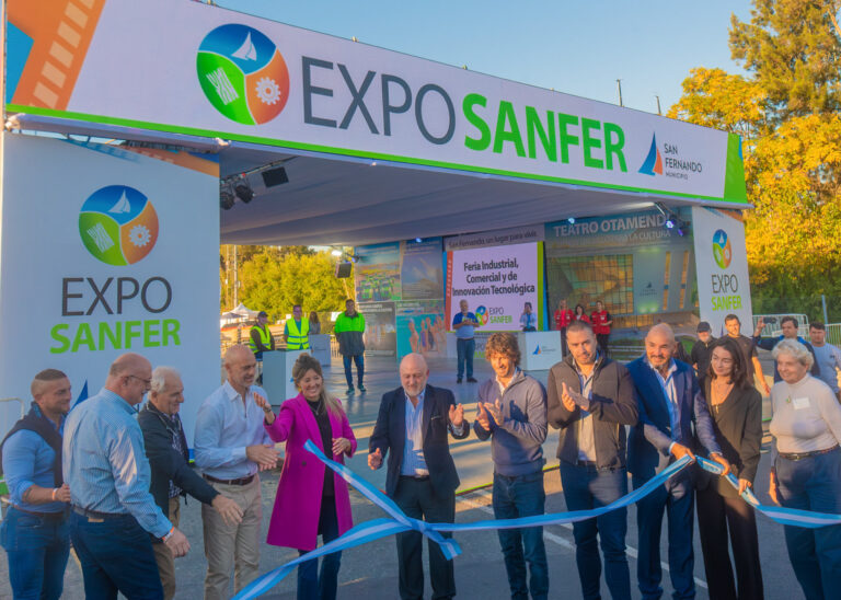 Se realizó la “Expo Sanfer” con 200 industrias, comercios y emprendedores