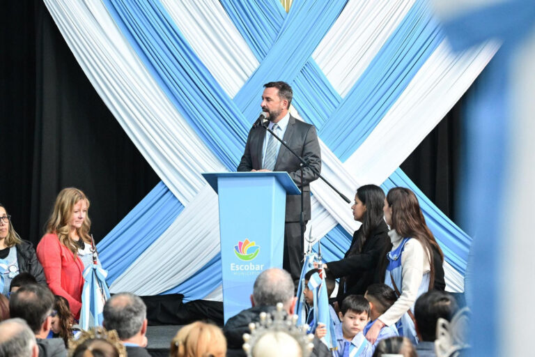 Escobar celebró el 25 de Mayo con emoción, cultura y unidad