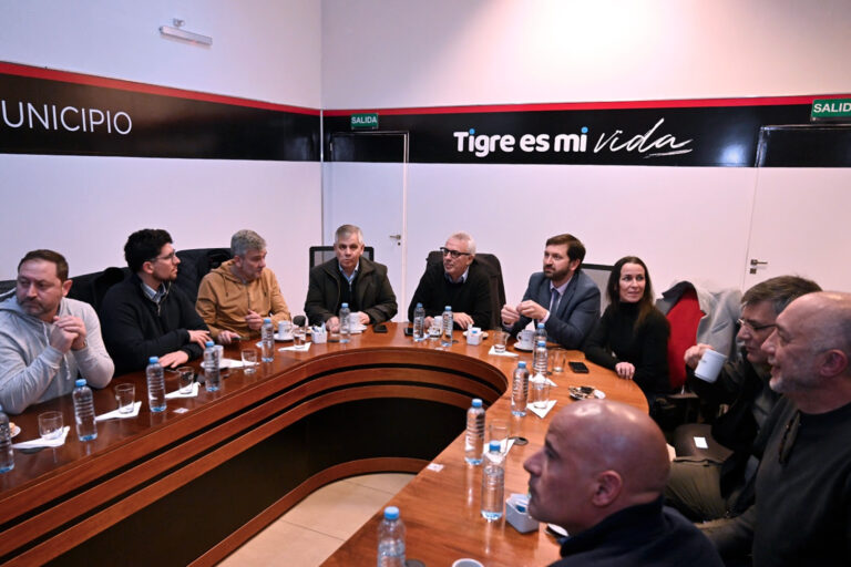 Julio Zamora recibió a intendentes de la Provincia de Buenos Aires hablaron del tema seguridad