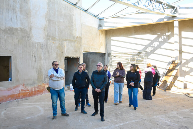 Julio Zamora en Benavídez: “Es fundamental que nuestra comunidad tenga los recursos para ocuparse de los problemas urgentes»
