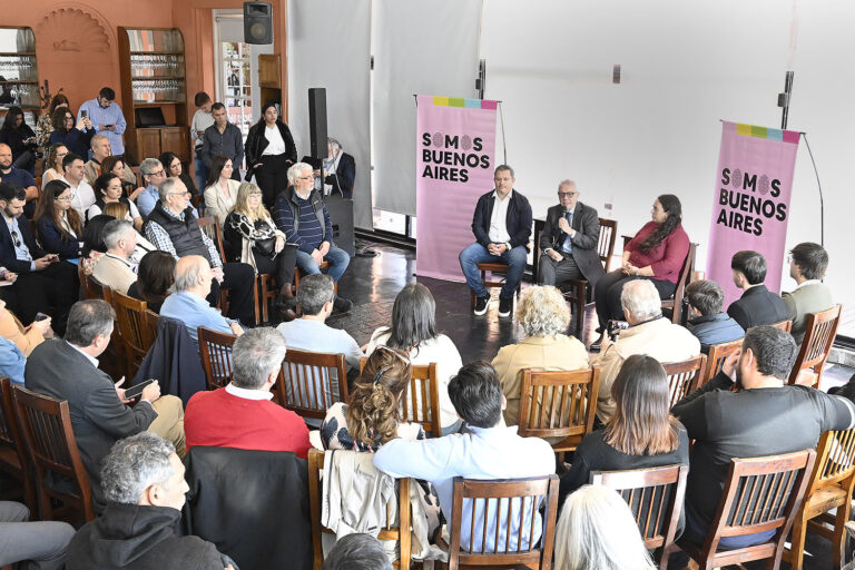Julio Zamora lanzó Mesa Técnica de Profesionales, un espacio de trabajo con referentes de diferentes sectores de la Primera Sección