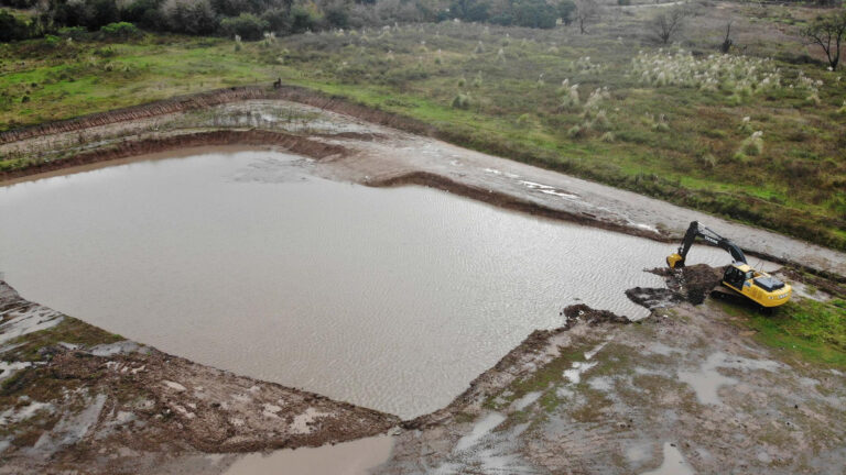 Cómo funcionan los «pulmones hidráulicos» que mitigan el efecto de las tormentas en Escobar