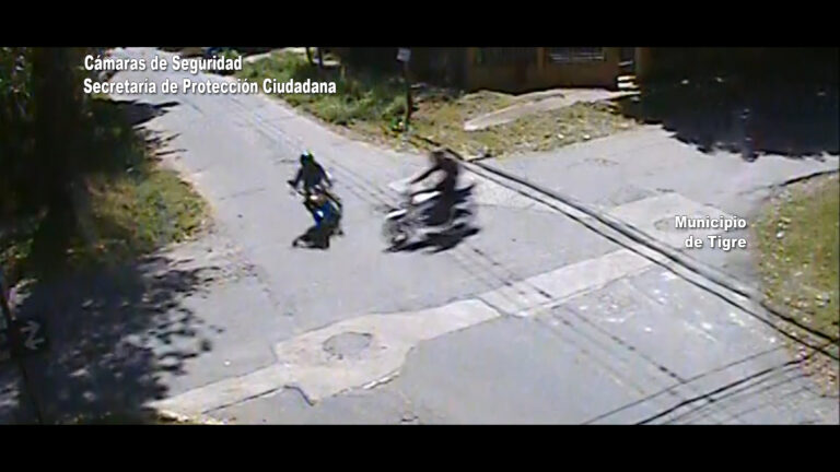 Violento choque entre dos motos en El Talar: ambos conductores resultaron heridos y fueron trasladados al hospital