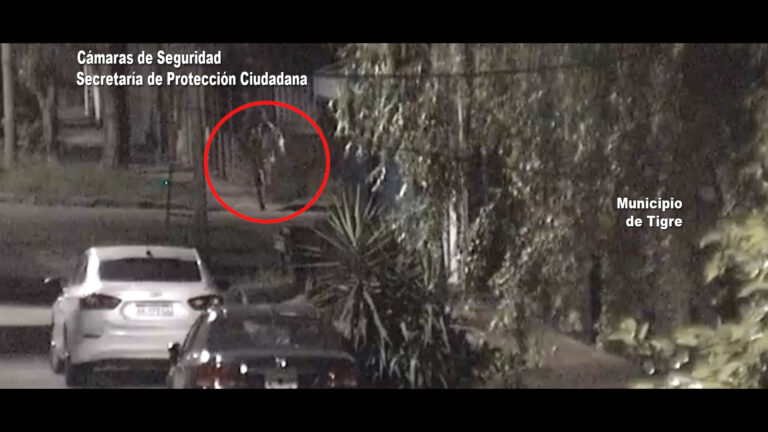 Estaba prófugo de la Justicia, circulaba en un auto con pedido de captura e intentó darse a la fuga: quedó detenido