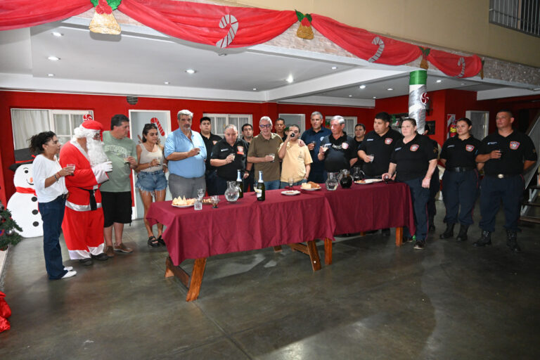 Julio Zamora: «Deseo un 2026 con paz, prosperidad, trabajo y oportunidades para todos los vecinos de Tigre»