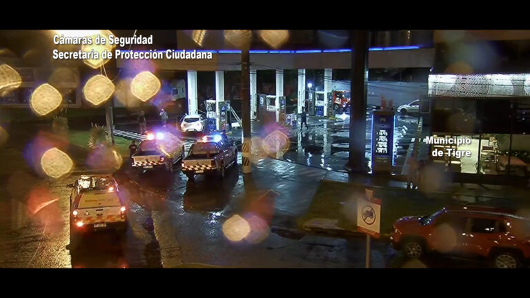 Manejaba en estado de ebriedad y colisionó contra una estación de servicio en General Pacheco