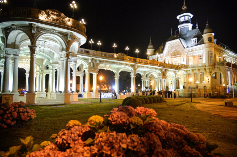 Vuelve «Noches en el MAT», el ciclo que invita a la comunidad a disfrutar del arte y la cultura