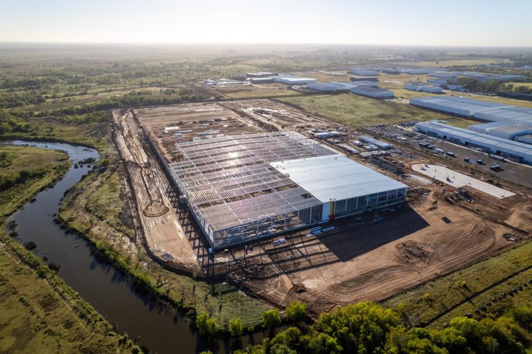 Mercado Libre anuncia su mayor centro de almacenamiento en Argentina, que desarrollará junto a Plaza Logística en Escobar