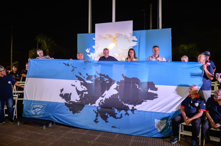 A 44 años de la Guerra de Malvinas, el Municipio de Tigre homenajeó a los héroes con la tradicional y emotiva vigilia en Ricardo Rojas