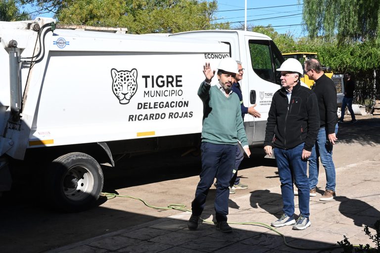 Julio Zamora supervisó la obra del auditorio de Ricardo Rojas