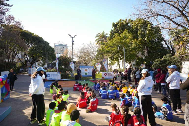Vicente López inauguró la Plaza Activa Joy of Moving en Olivos