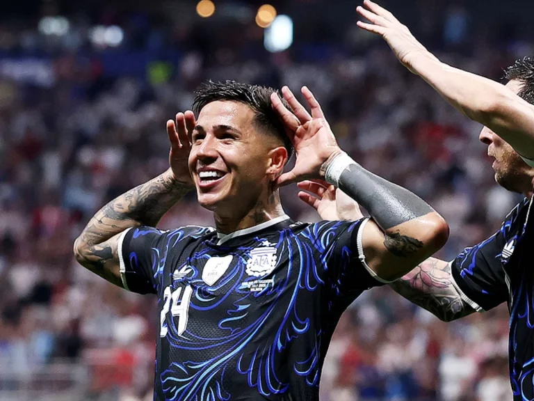 Mágica e inolvidable victoria de la Selección Argentina a Inglaterra: a la final del Mundial
