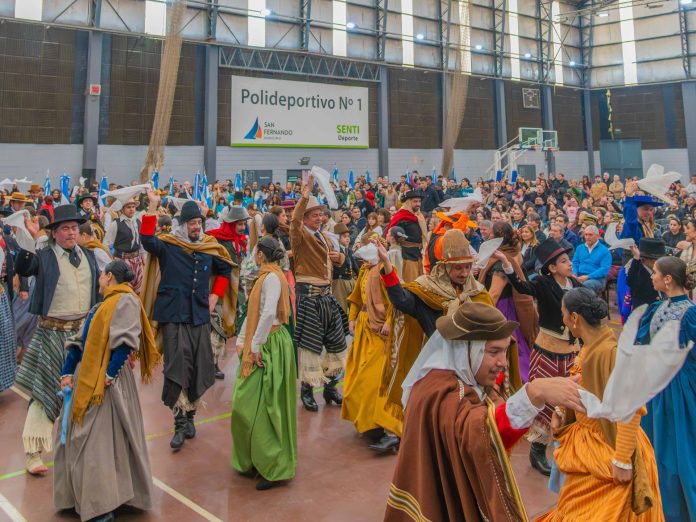 acto civico dia independencia 2026