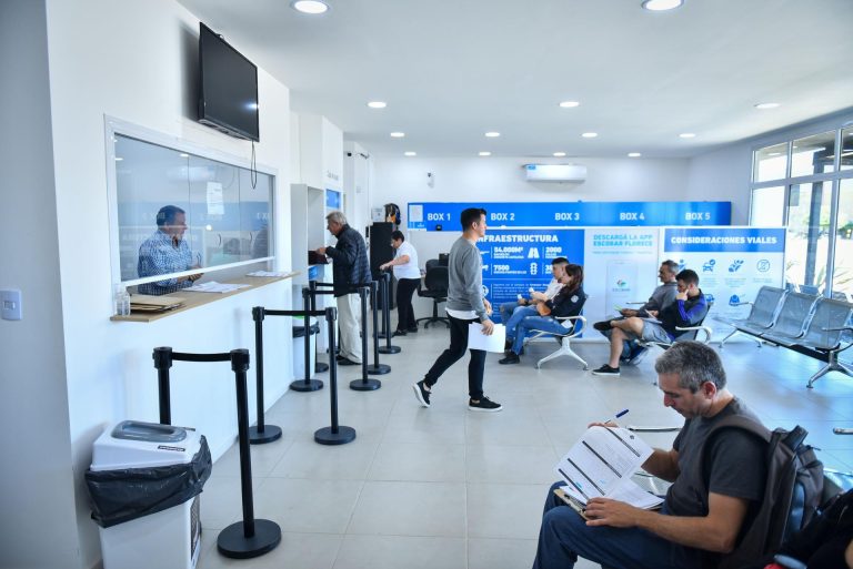 Licencias de conducir: ante posibles estafas, el Municipio recuerda que el trámite es personal, rápido y sencillo