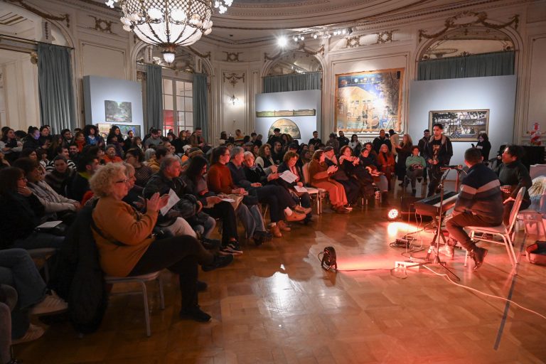 Una nueva edición de “Noches en el MAT” deslumbró a vecinos y visitantes con arte, música y experiencias