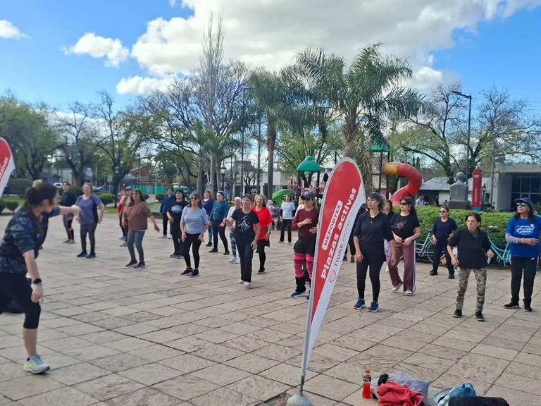 El programa Plazas Activas del Municipio de Tigre continúa promoviendo actividad física en distintos puntos del territorio